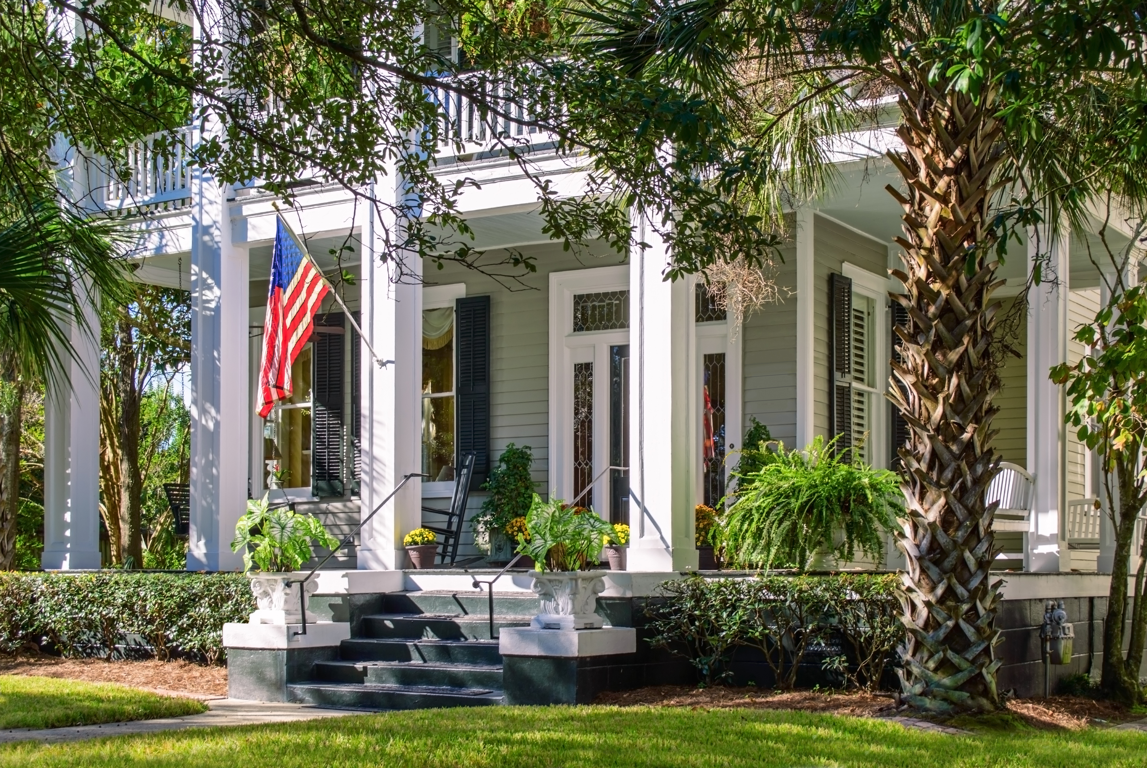 Southern home with large, elegant front porch